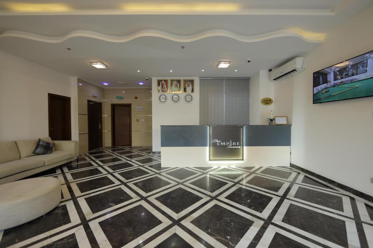 Empire Apartment *